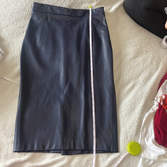 Navy Women’s Pencil Skit - Picture 10 of 11